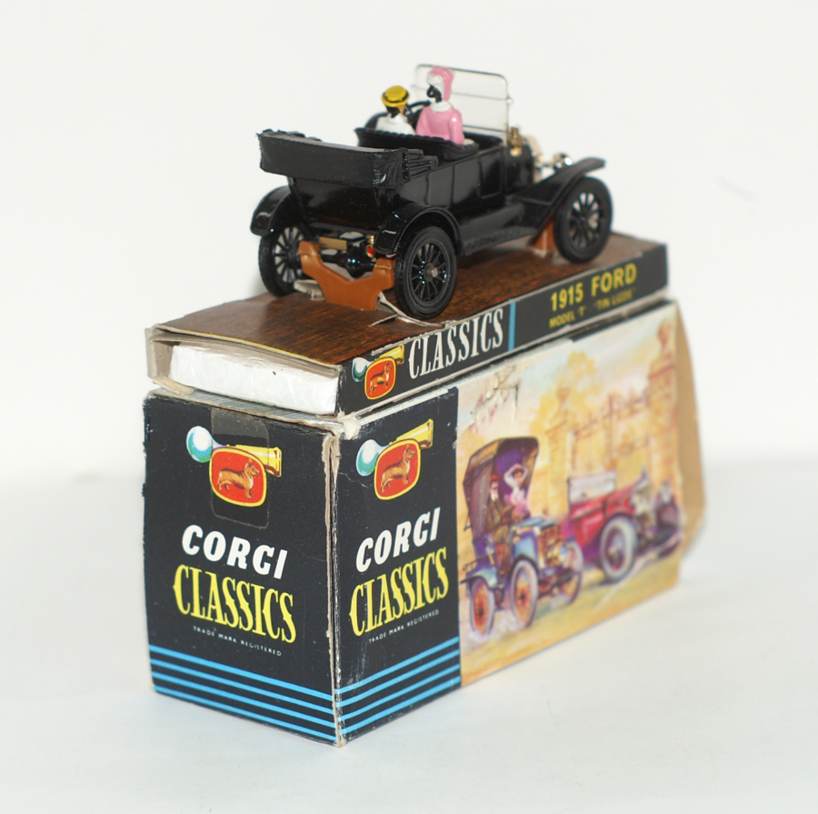 Corgi toys ford model t #8