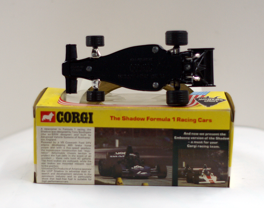 CORGI TOYS 155 SHADOW BLACK UOP FORMULA 1 RACING CAR JACKIE OLIVER MIB 